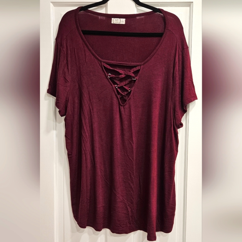 Flowy Maroon Short Sleeve Blouse